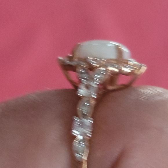 14kt white gold w diamond opal ring - Picture 7 of 10